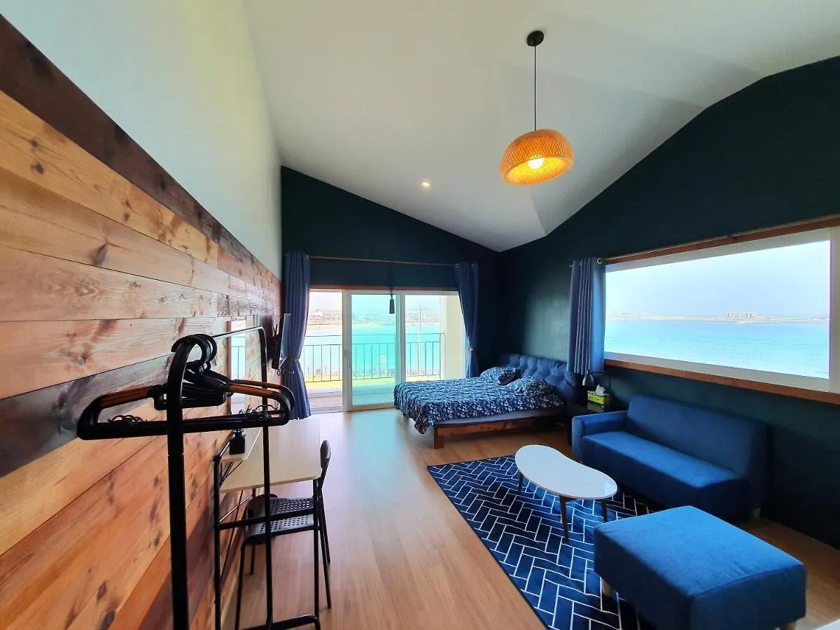 Holiday home Robin & Blue Villa Jeju